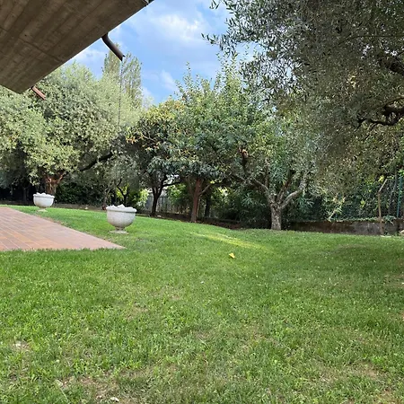 Claudia Сasa de vacaciones Padenghe sul Garda